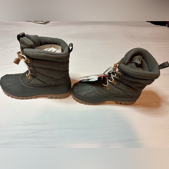 Cougar Storm Gray Boots with Tan Soles main image 8